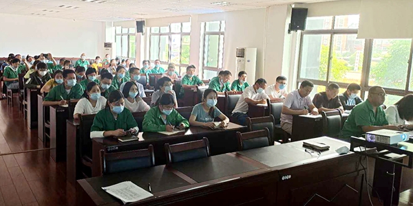 培訓(xùn).jpg 培訓(xùn).jpg